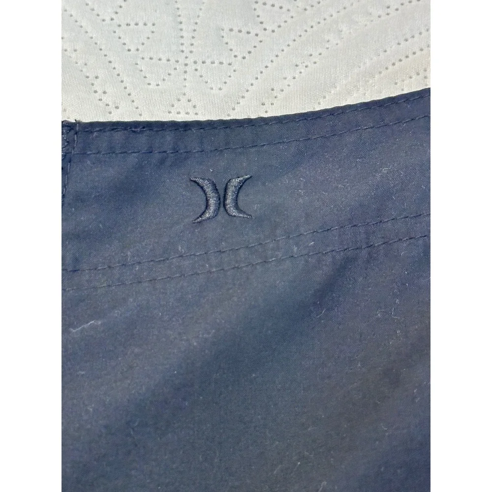 Hurley Mens Black Board Shorts Swim Trunks Cargo Pocket Size 33 Inseam 10.5in